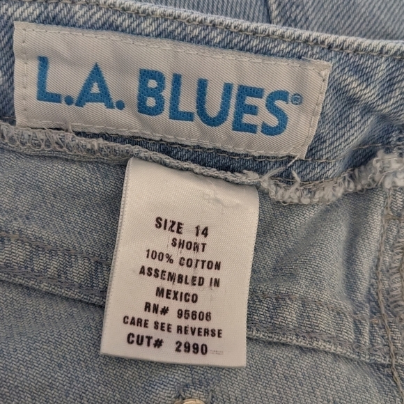 Vintage L.A. Blues Light Wash Denim Jean Shorts 14 - Picture 3 of 4